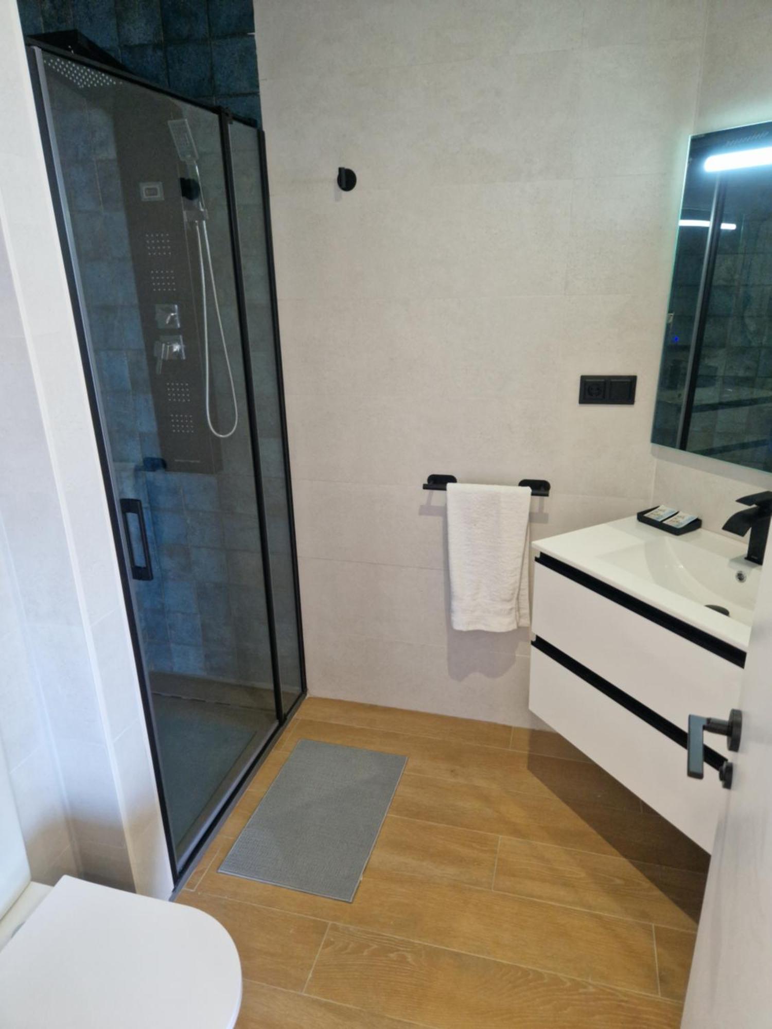 Estudio 8 Salobrena Luaran gambar
